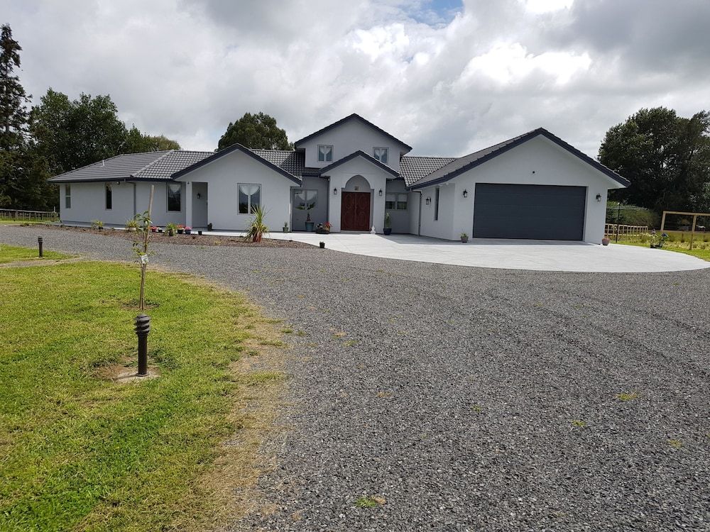 BRUNTWOODLODGE - Adults Only