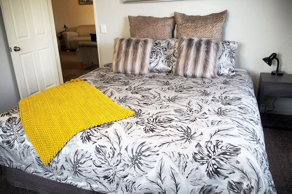 Lake Ruataniwha Holiday Park 3