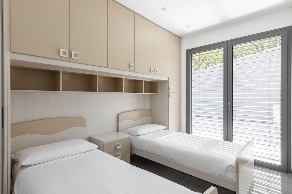 Promenade Apartments 3