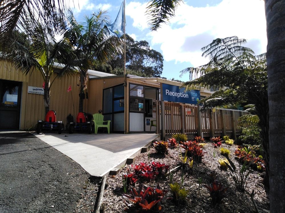 Whatuwhiwhi TOP 10 Holiday Park 2