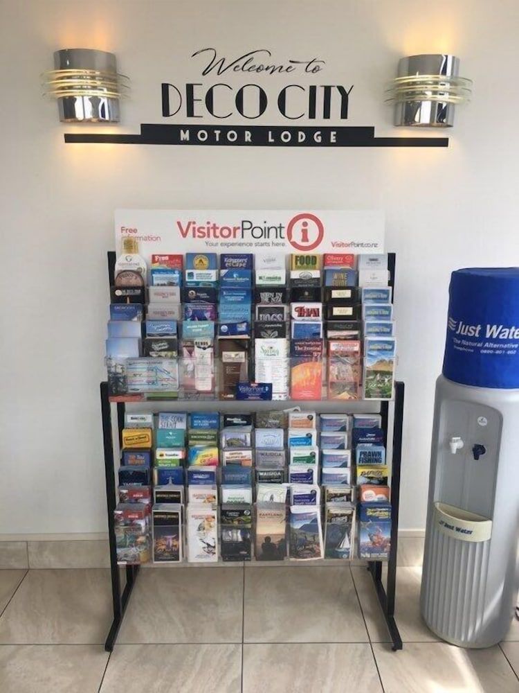 Deco City Motor Lodge 2