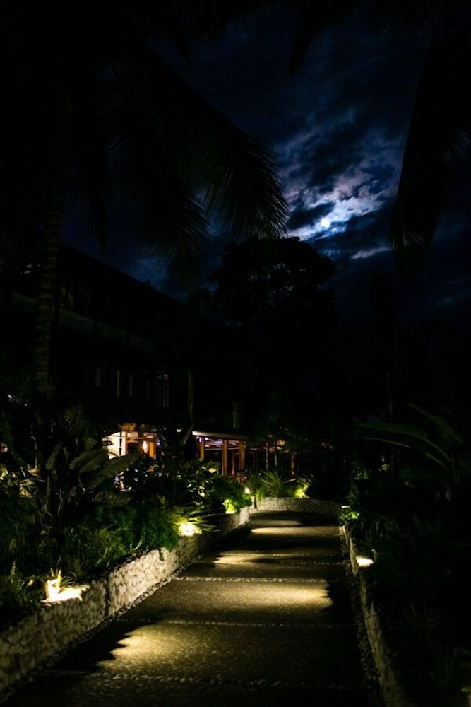 Blue Osa Beach Resort and Spa 3