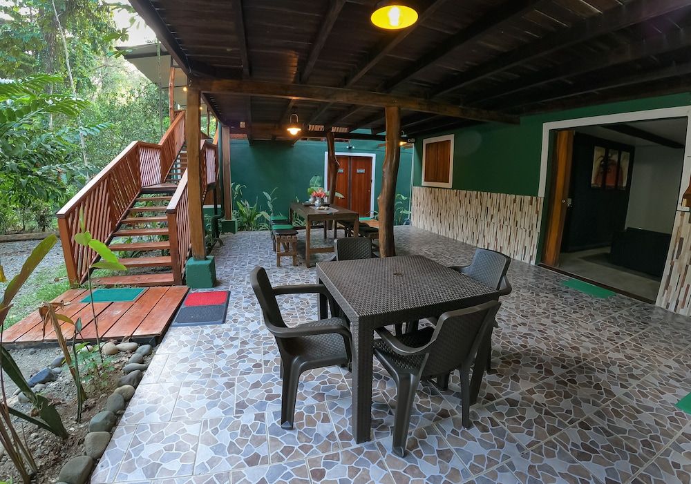 Green Jungle House 3 estrelas em Puerto Viejo
