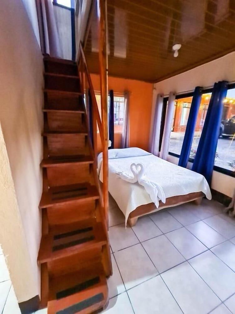 Cabinas Selva Verde 3