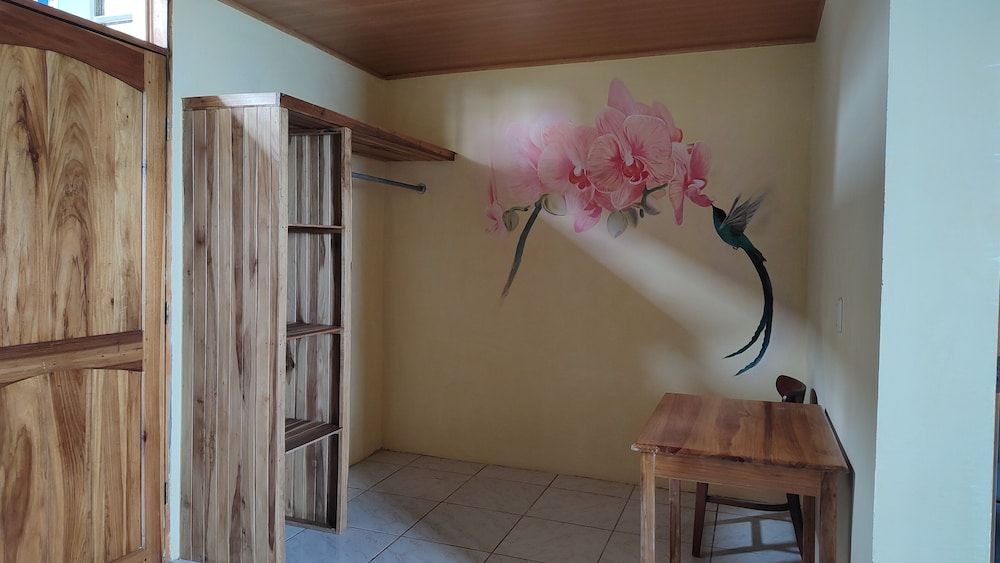 La Tigra Mountain House 2