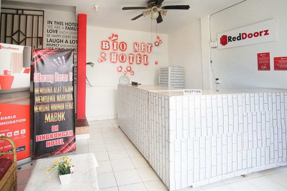 RedDoorz near Mall Abepura 3