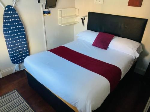 The Railway Sleeper Lodge 3 estrelas em Colchester
