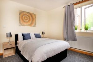 No 10 LimeHouse