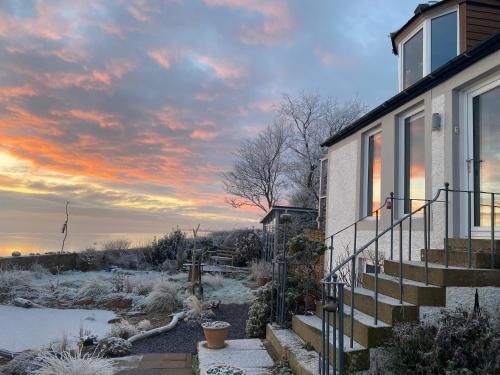 The Waterside Rooms 3