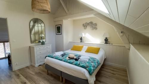 Aux Bories de Marquay, chambres d'hôtes B&B avec piscine et SPA près de Sarlat 2