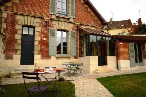Fab House - Les Maisons Fabuleuses 3 estrelas em Senlis