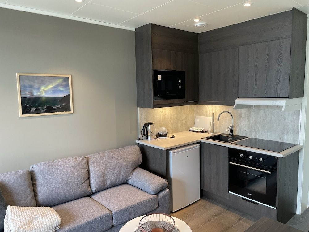 Arctic Sea Apartments 3