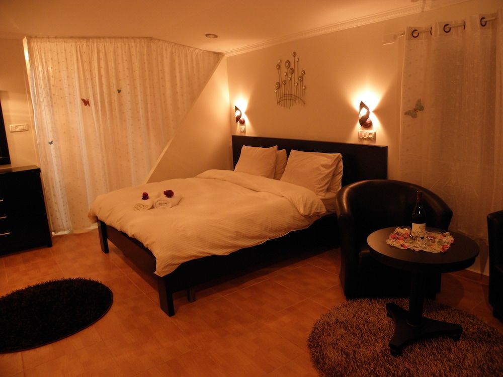 Avigail Guest House 2