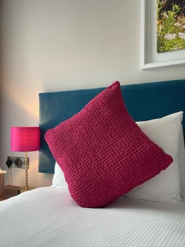 Rooms at The Marine 2