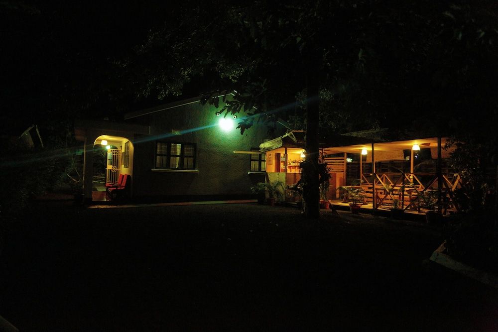 Janibichi adventures hostel -1 estrellas en Moshi