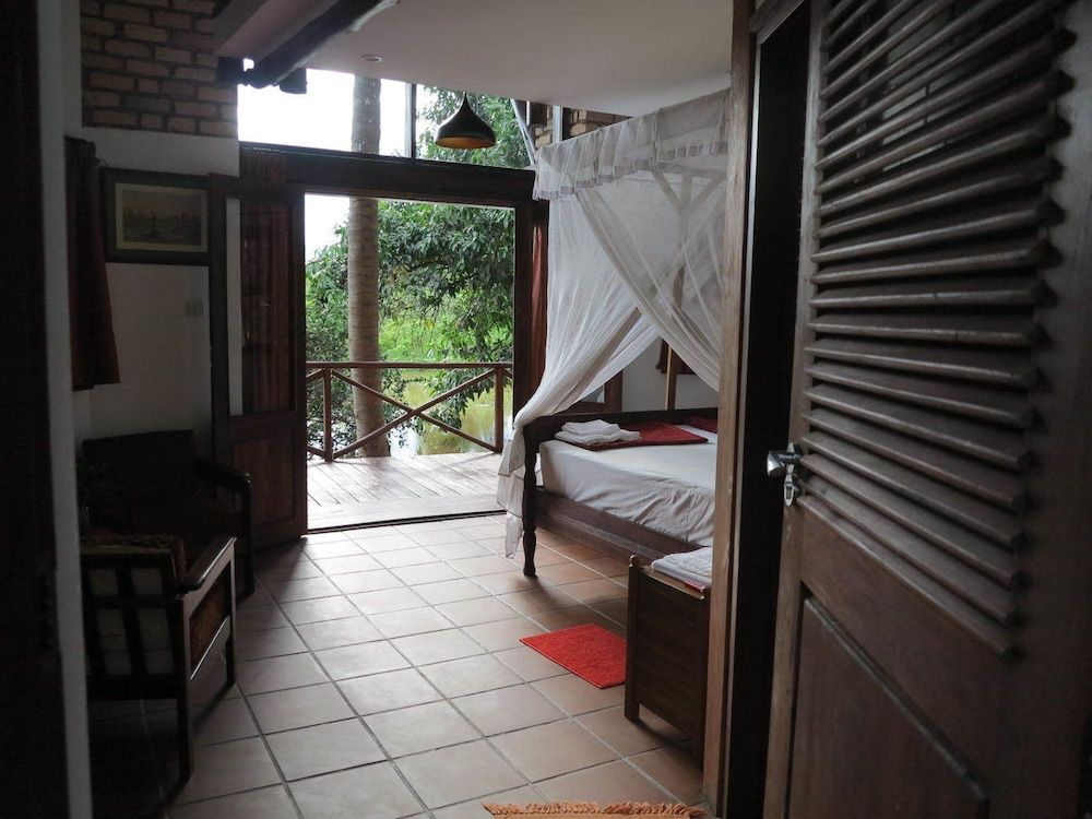 Simbamwenni Lodge and Camping 3