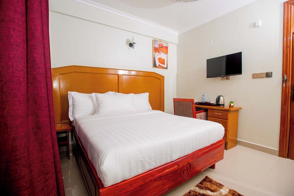 HADJENS HOTEL 3