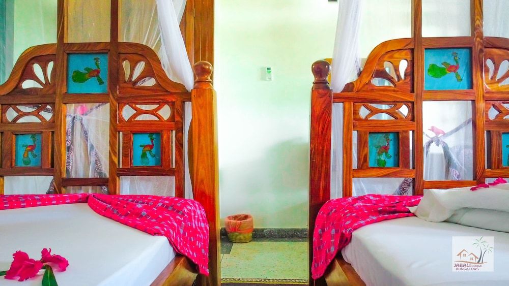 Jabali Bungalows Lodge 3