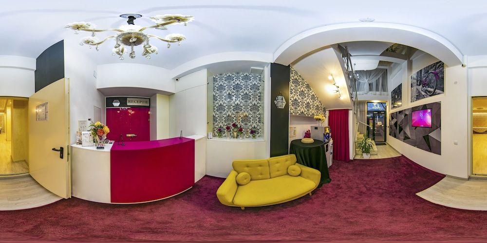 Evianne Boutique Hotel 2