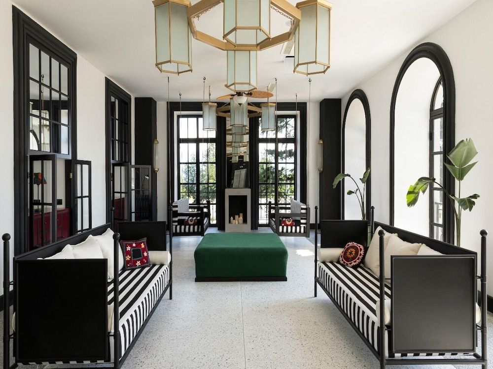 Esquisse Boutique Hotel 2