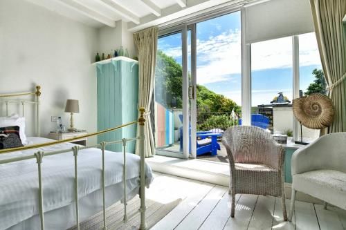 Lulworth Cove Inn 2