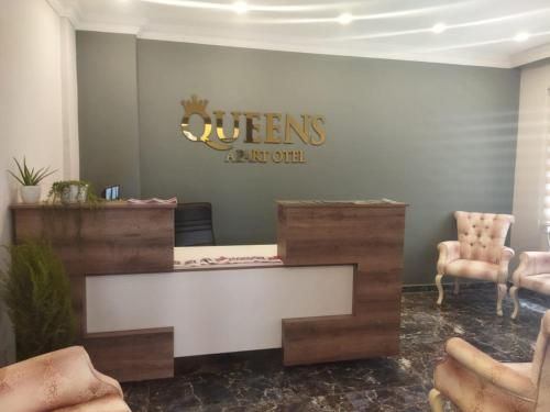 The Queens Suite Hotel 3