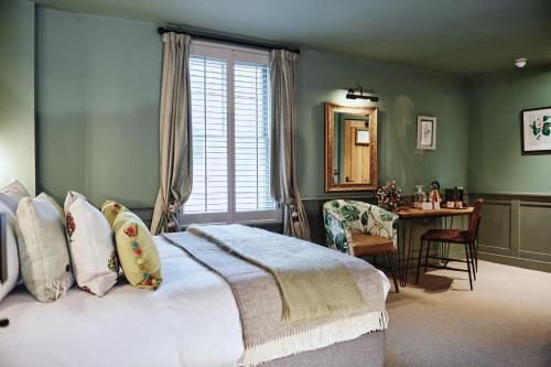 Kings Arms - Egham-Windsor 2