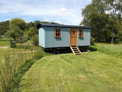 Gaggle of Geese Pub - Shepherd Huts & Bell Tents -1 estrellas en Dorchester