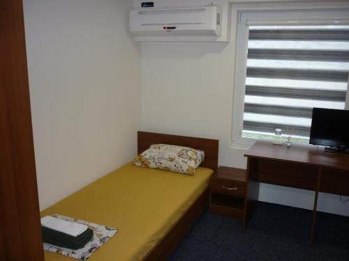 YALTA guesthouse 2