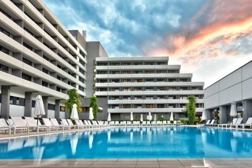 Interhotel Sandanski 3