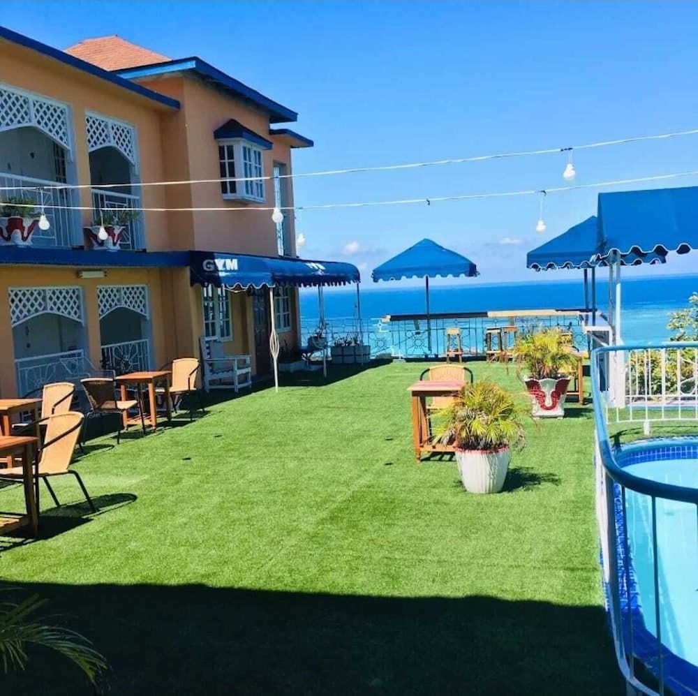 Big Apple Hotel 4 estrellas en Montego Bay