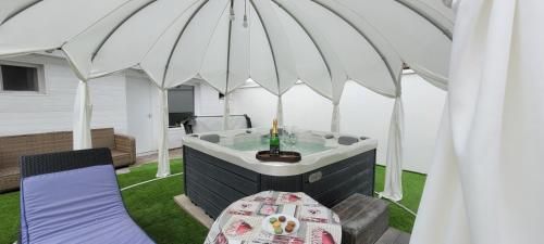 Villa Harmónia -1 estrellas en Gyula