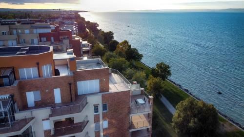 Galerius Golden Beach Apartment 4 estrelas em Siófok