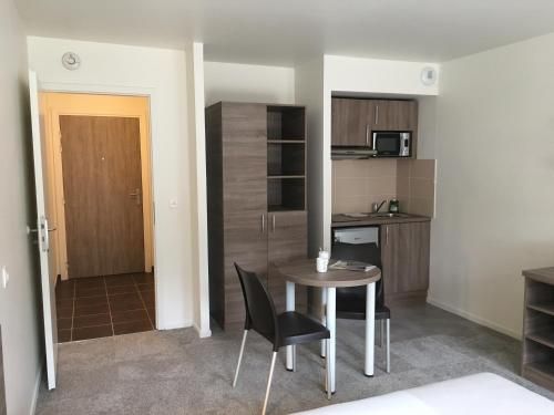 Kosy Appart'hôtels Art'&Facts 3