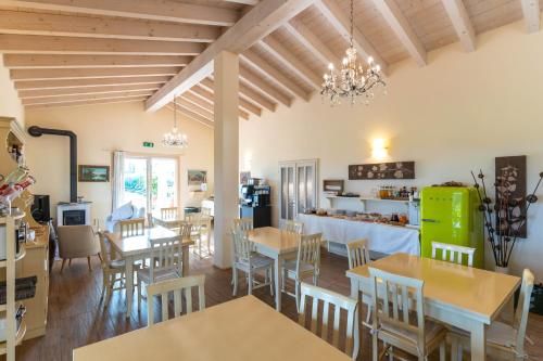 Agriturismo Colle Dei Pivi 2