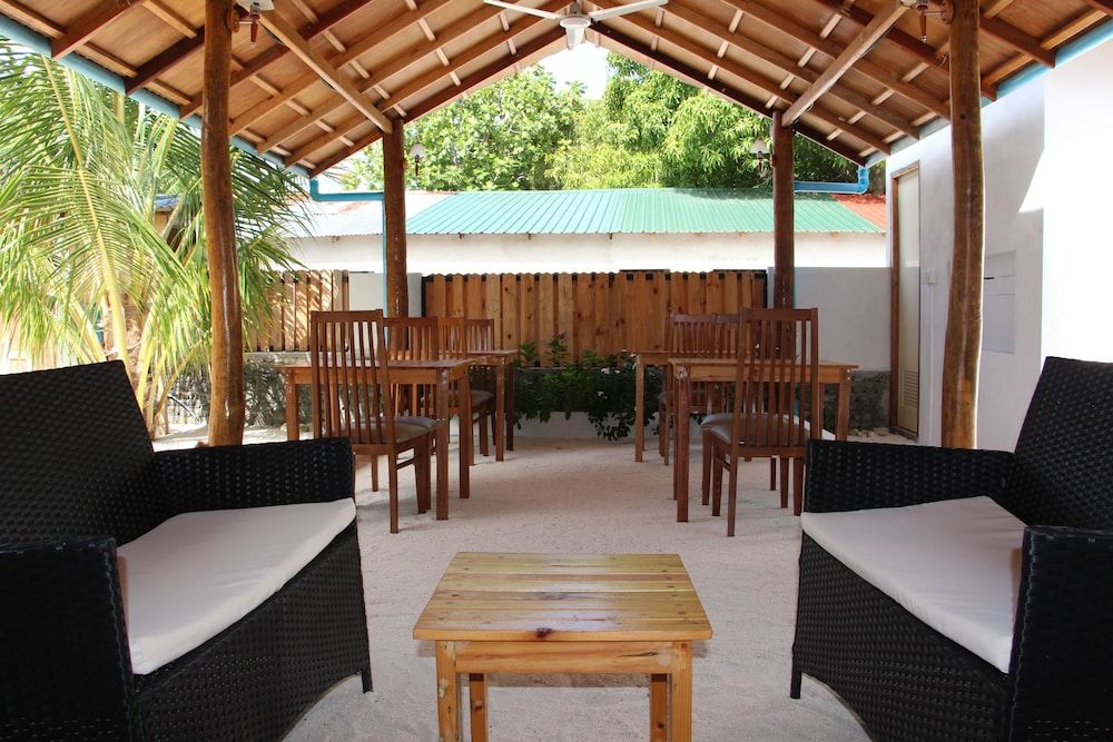 The Castaway Retreat 3