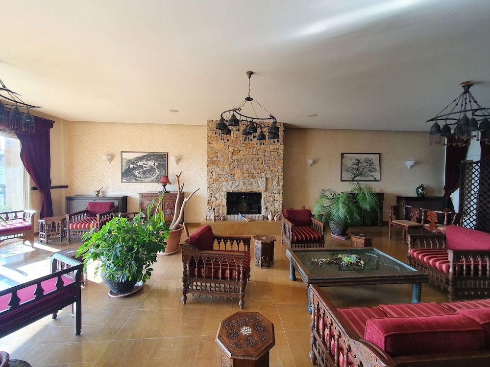 Quartier Suisse Hotel 2