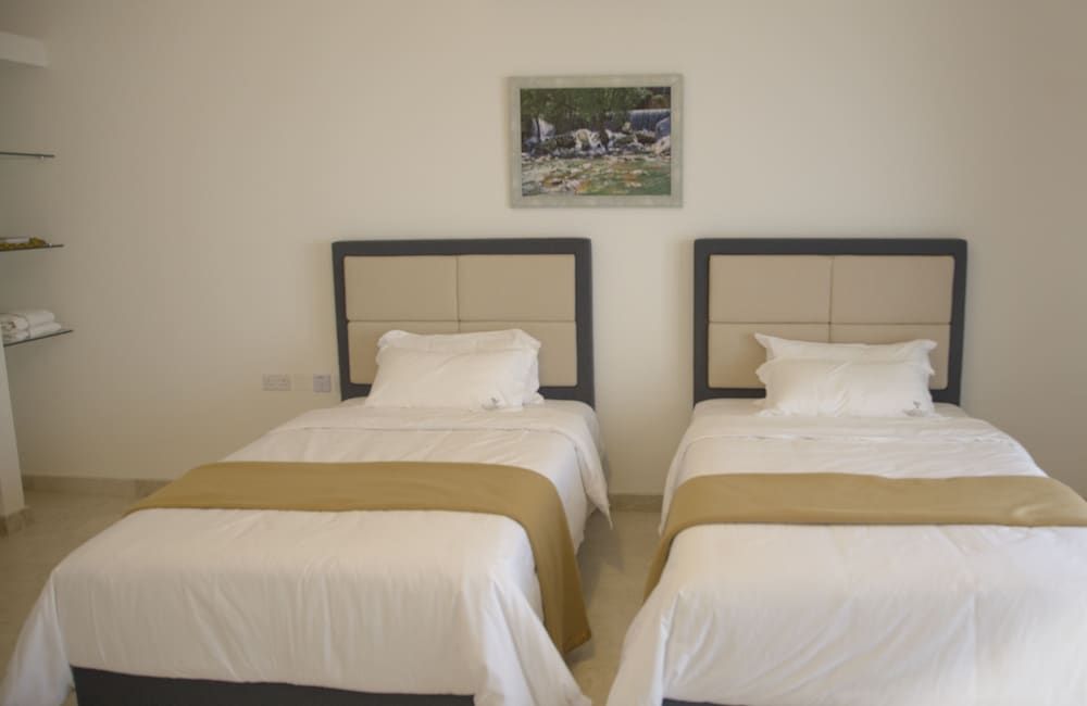 The Pool Villa - Tanuf 3