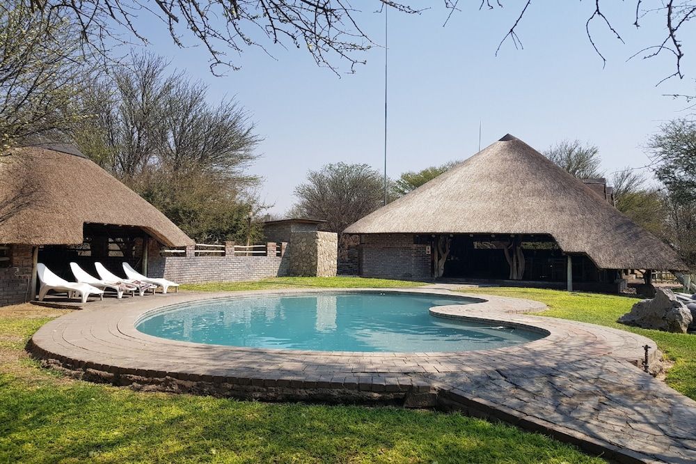 Grassland Safari Lodge