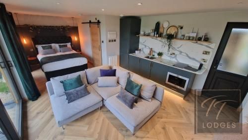TT Lodges 3