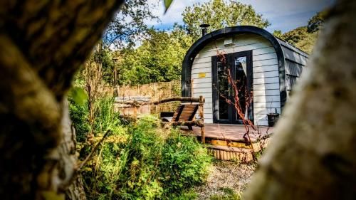 Emlyn's Coppice - Luxury Woodland Glamping 3