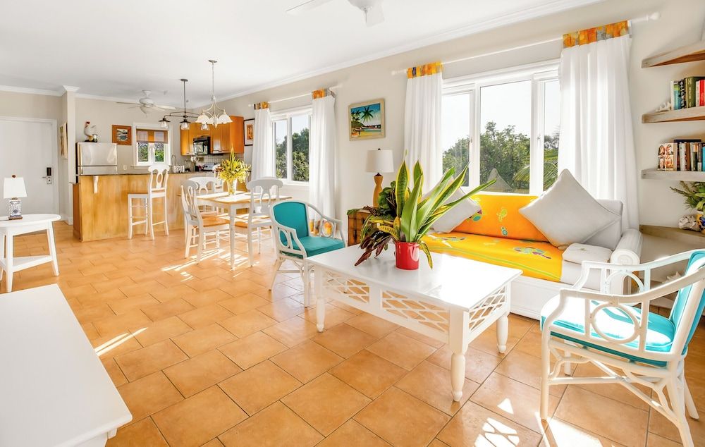 Pineapple Fields Boutique Condo Hotel 3