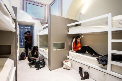 Little Italy Hostel Ex Chiesa S Donato -1 stelle a Perugia