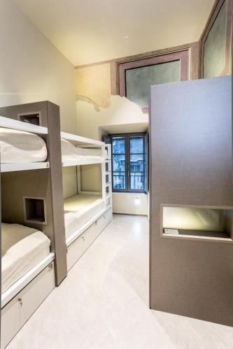 Little Italy Hostel Ex Chiesa S Donato 2