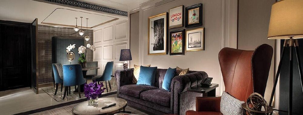 The Londoner Hotel 1