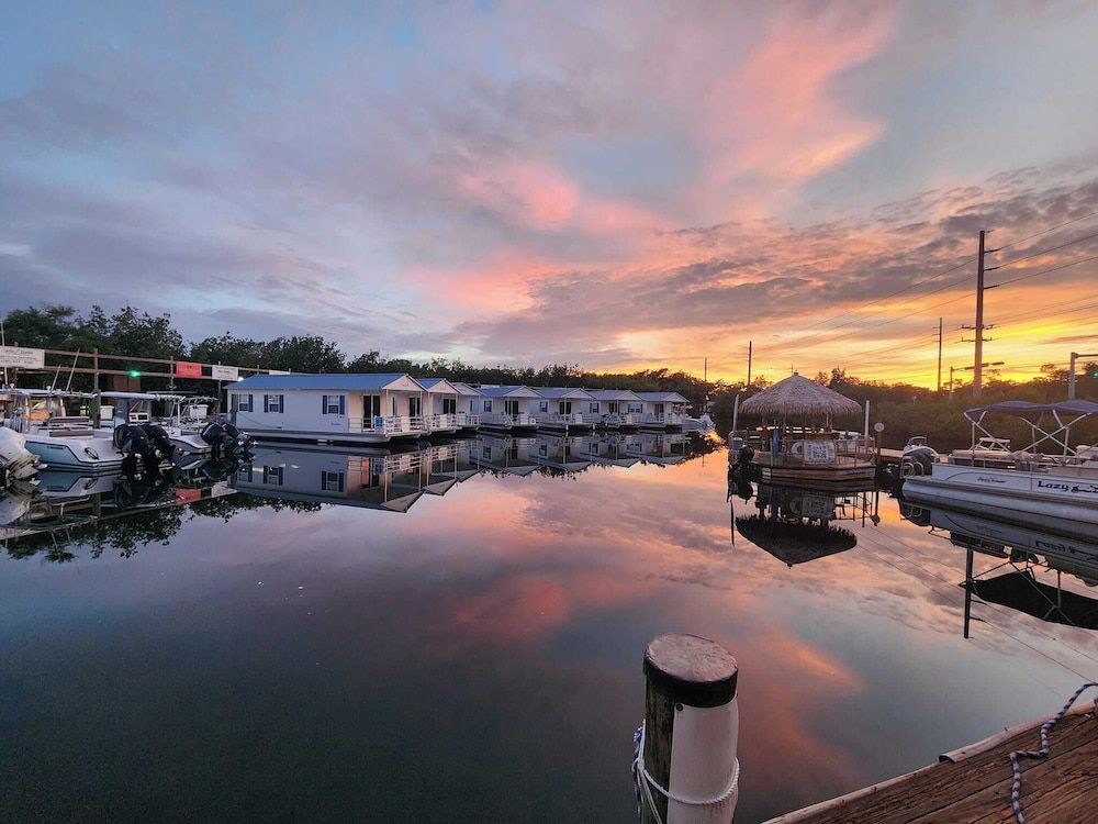 Aqua Lodges at Hurricane Hole Marina 1