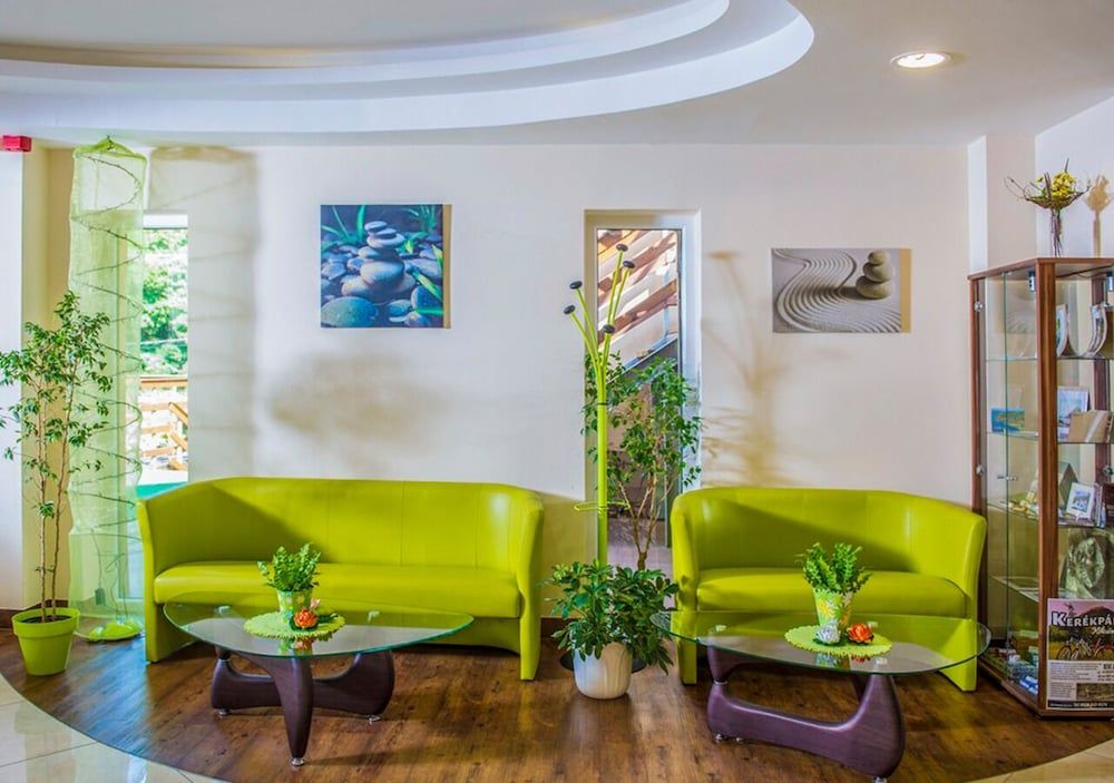 Patak Park Hotel 3