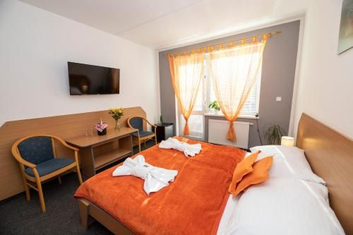 Hotel Bohemia 2