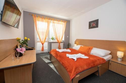 Hotel Bohemia 3