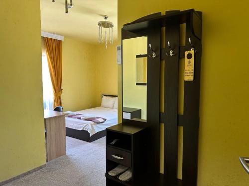 Complex MONACO HOTEL & CASINO 2